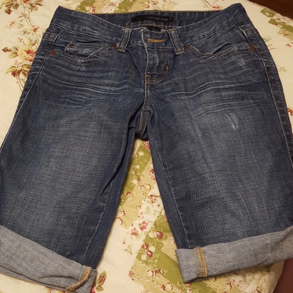 Calvin Klein shorts size 4
